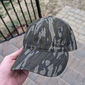 Filson Mossy Oak Bottomland Tin Cloth Hat